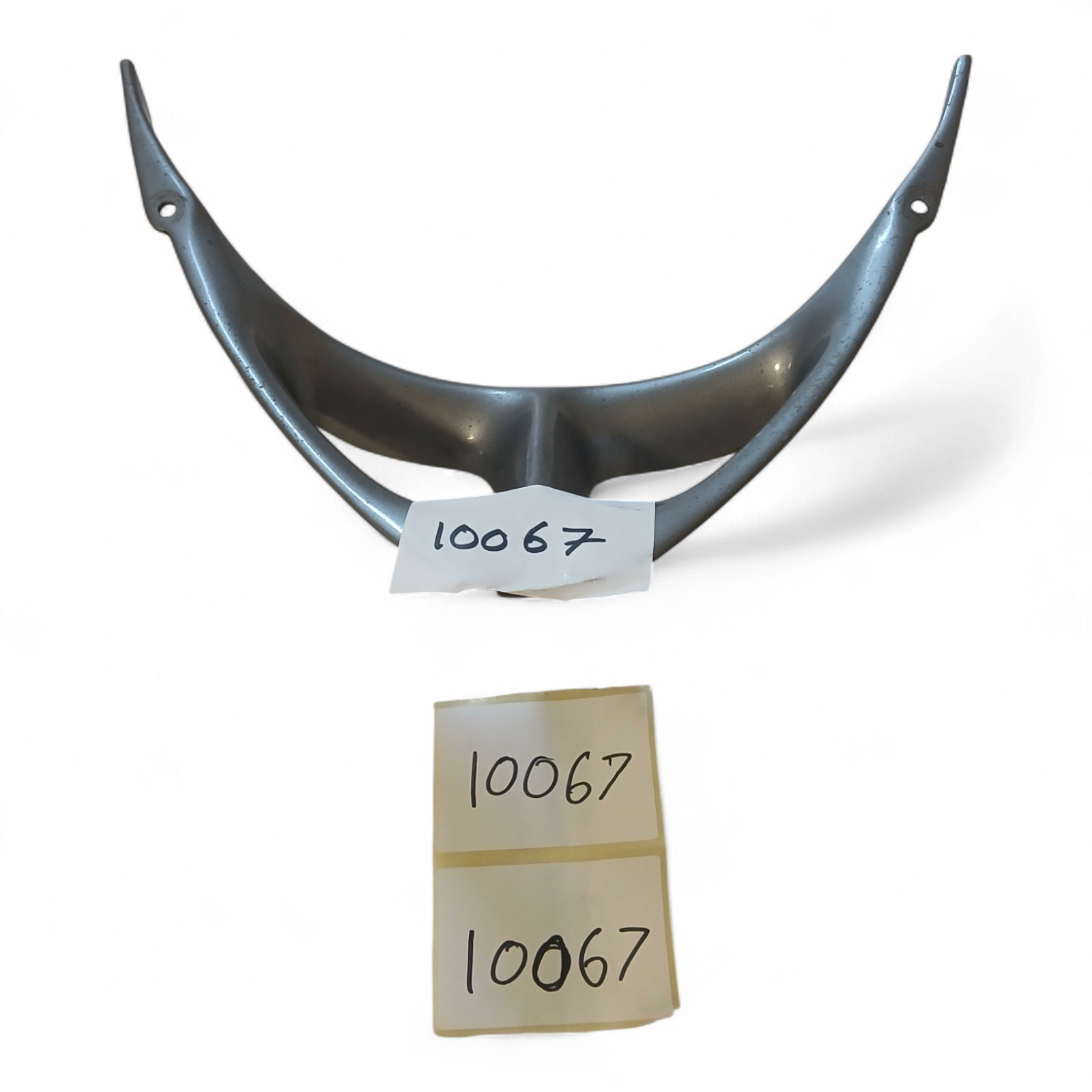 10067_2028129.jpg Suzuki GSXR750 750 1989-1990 Belly Pan Joiner V Piece Panel OEM - Image 1