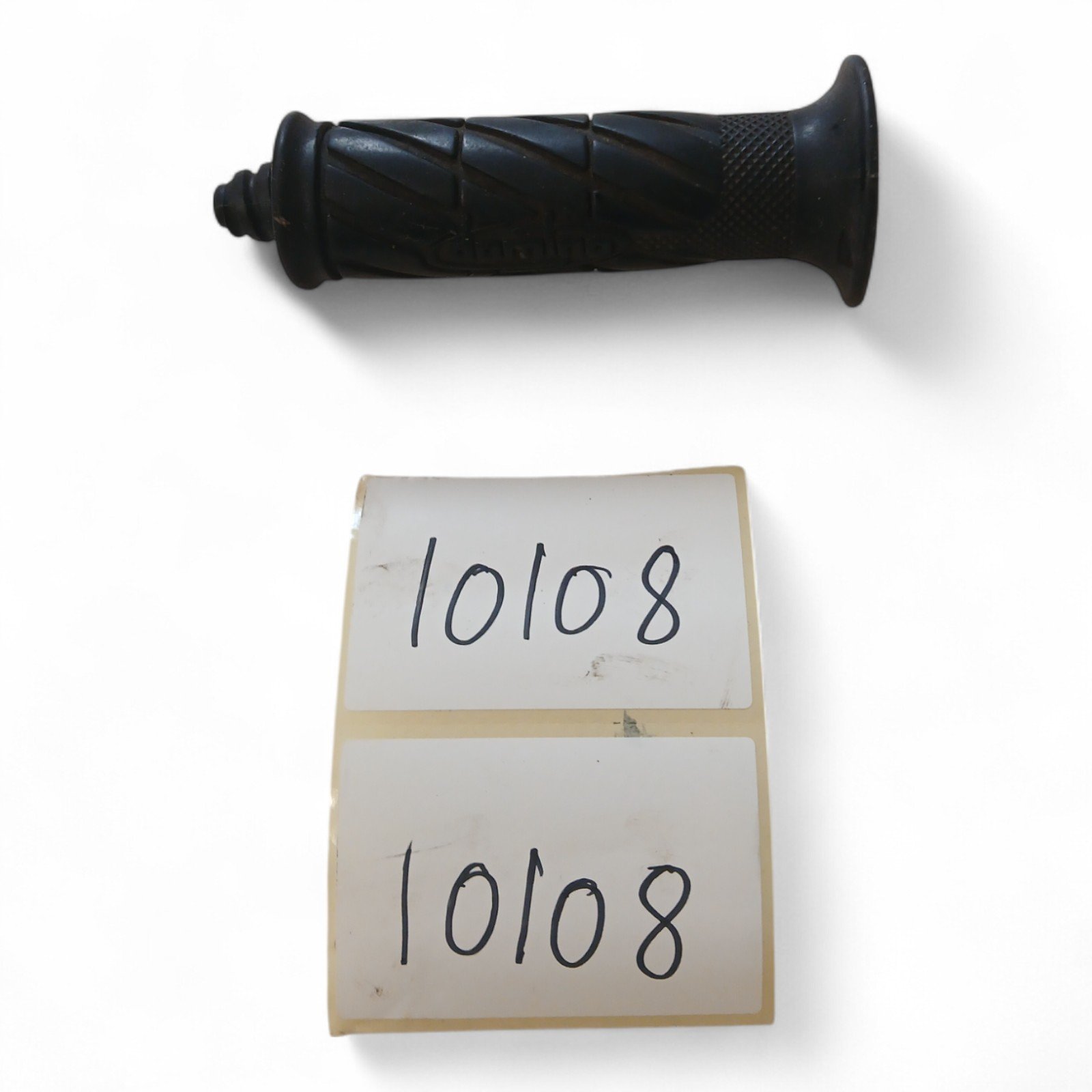 10108_2028129.jpg Peugeot Speed Flight 50 2002 Handlebar Grip OEM - Image 1