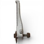 Peugeot Speedfight50 50 1997 Left footpeg OEM - Image 4