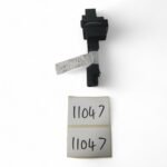 Yamaha FZR600 Genesis 600 1989-1991 Seat Latch OEM - Image 4