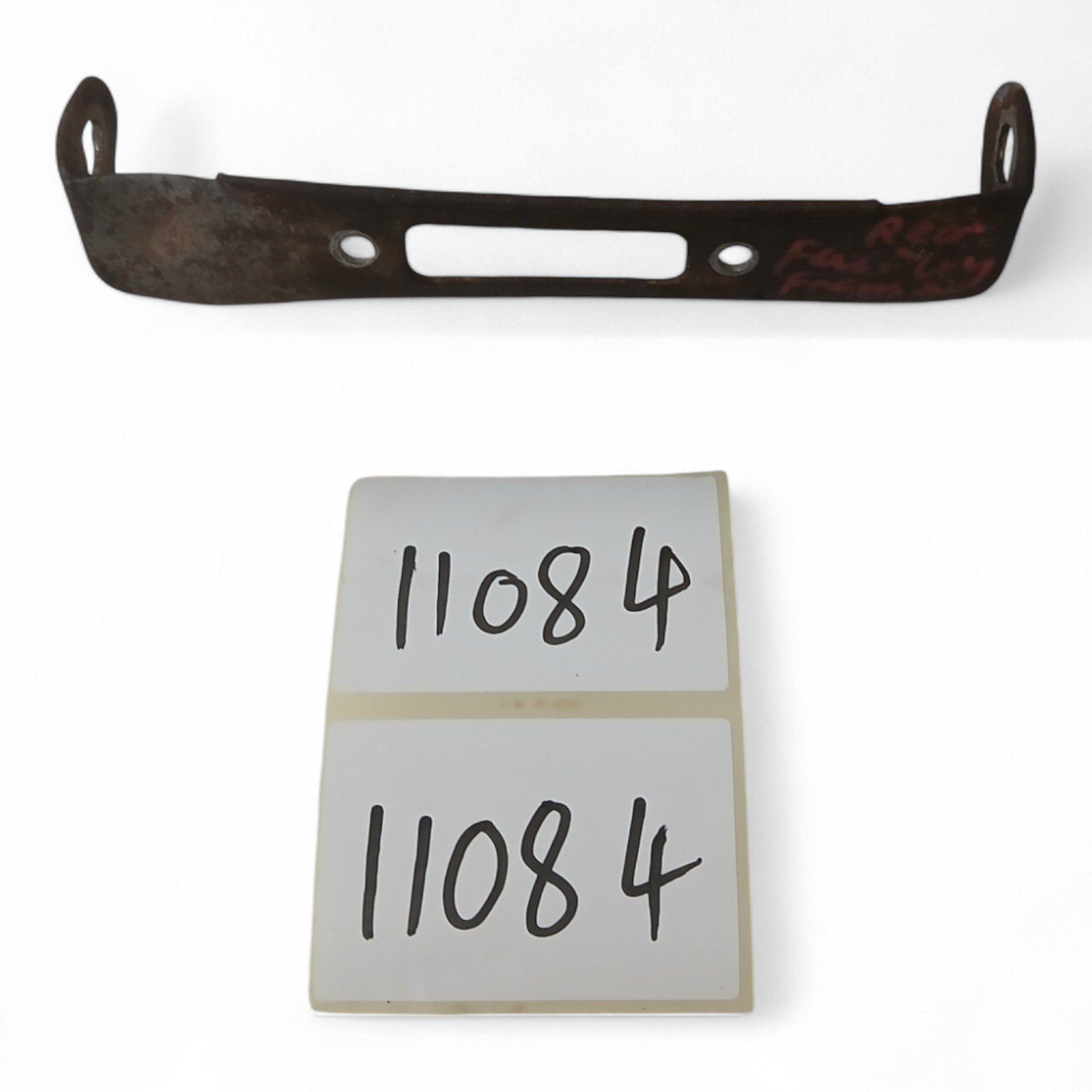11084_2028129-Photoroom.jpg Peugeot Speedfight50 50 1997 Rear Fairing Bracket OEM - Image 1