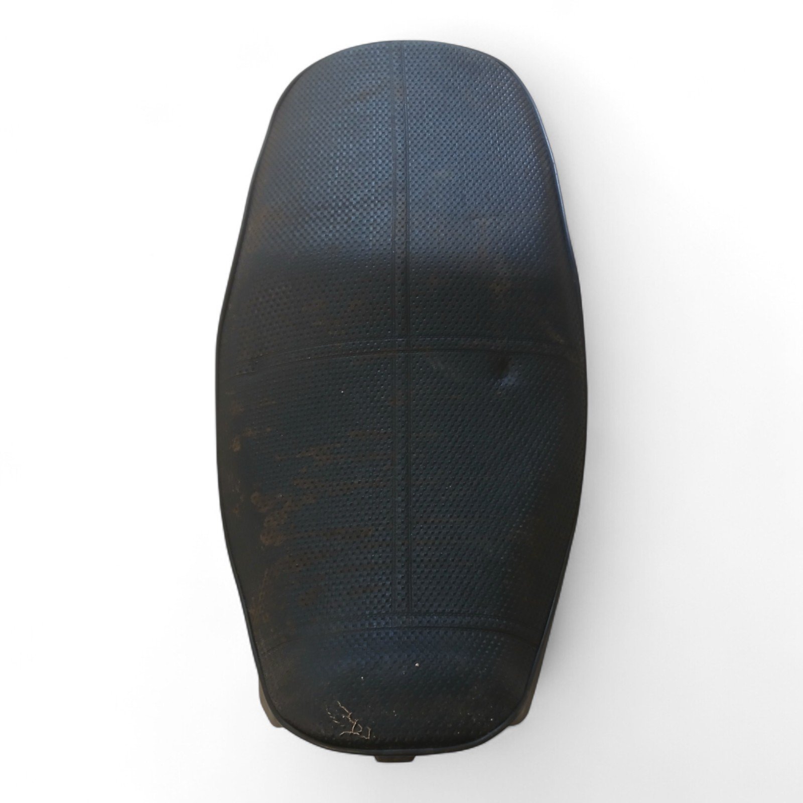 11741_2028129-Photoroom.jpg Suzuki GSF550 Zephyr 550 1985 Seat OEM 60410 - Image 1