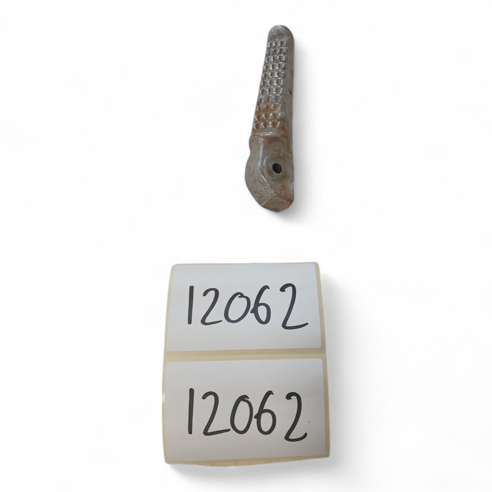 12062_2028129-Photoroom.png Honda CBR900rrs 900 2003 Left Side Passenger Footrest Peg OEM - Image 1