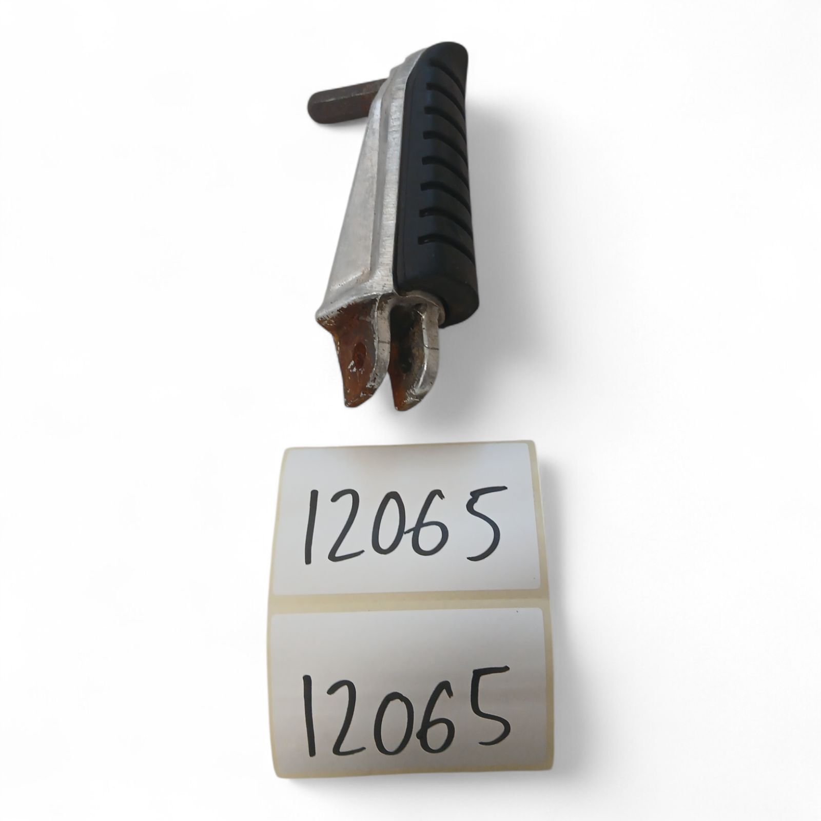 12065_2028129-Photoroom.png Yamaha XJ600 600 2009-2016 Left Side Footrest Peg OEM - Image 1