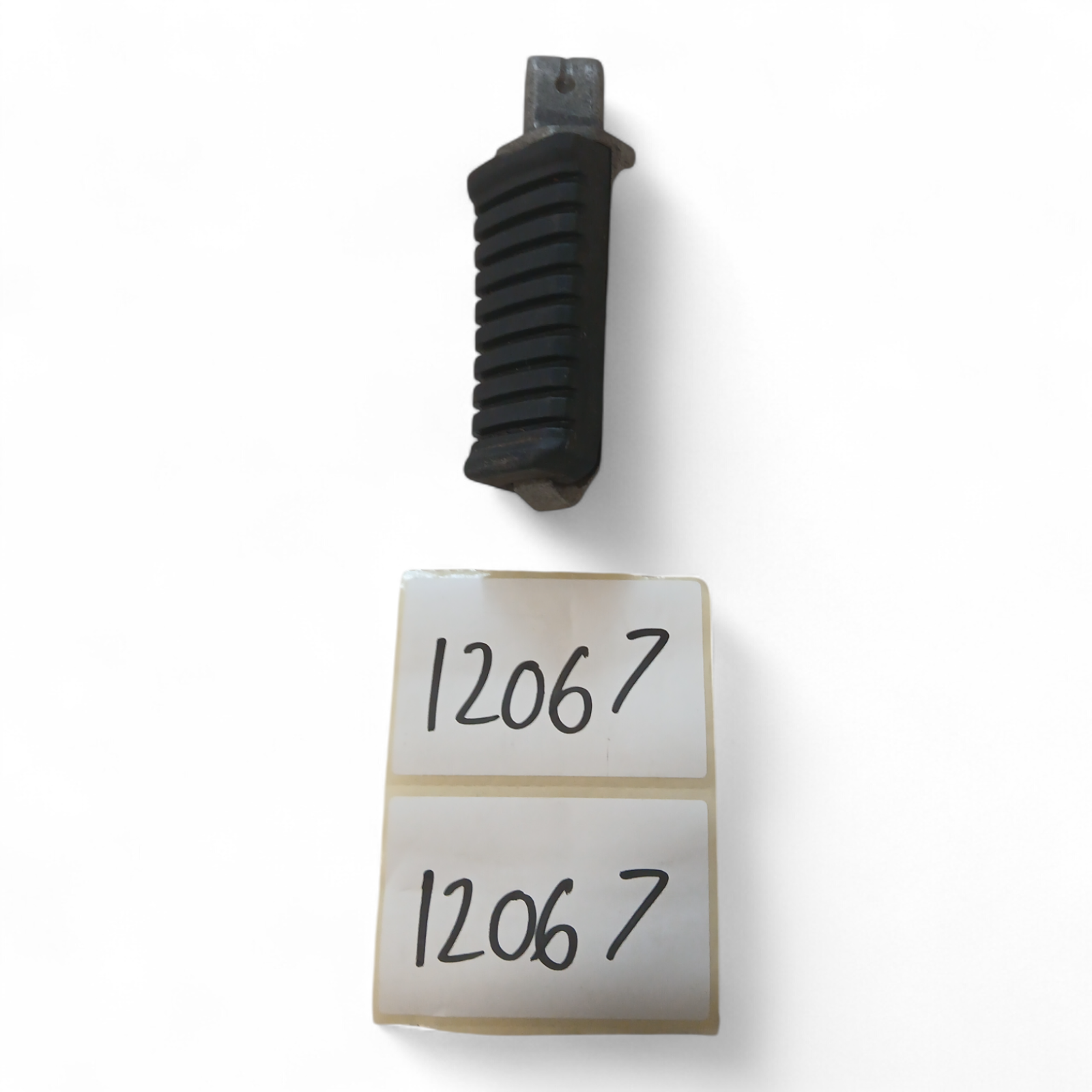 12067_2028129-Photoroom.png Kawasaki z600 600 1986-1987 Left Side Footrest Peg OEM - Image 1