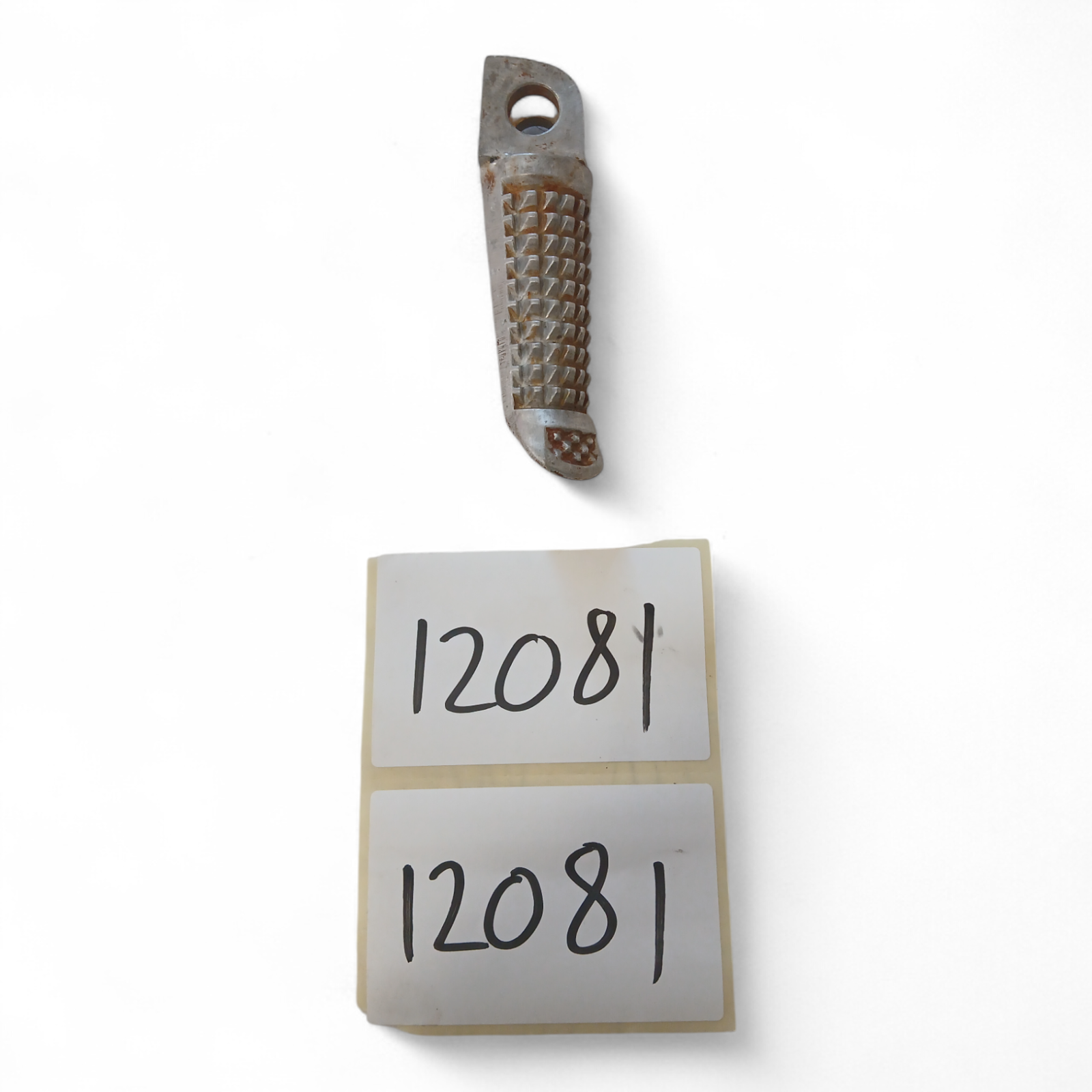 12081_2028129-Photoroom.png Suzuki GSXR600 600 2001 Left Side Footrest Peg OEM - Image 1