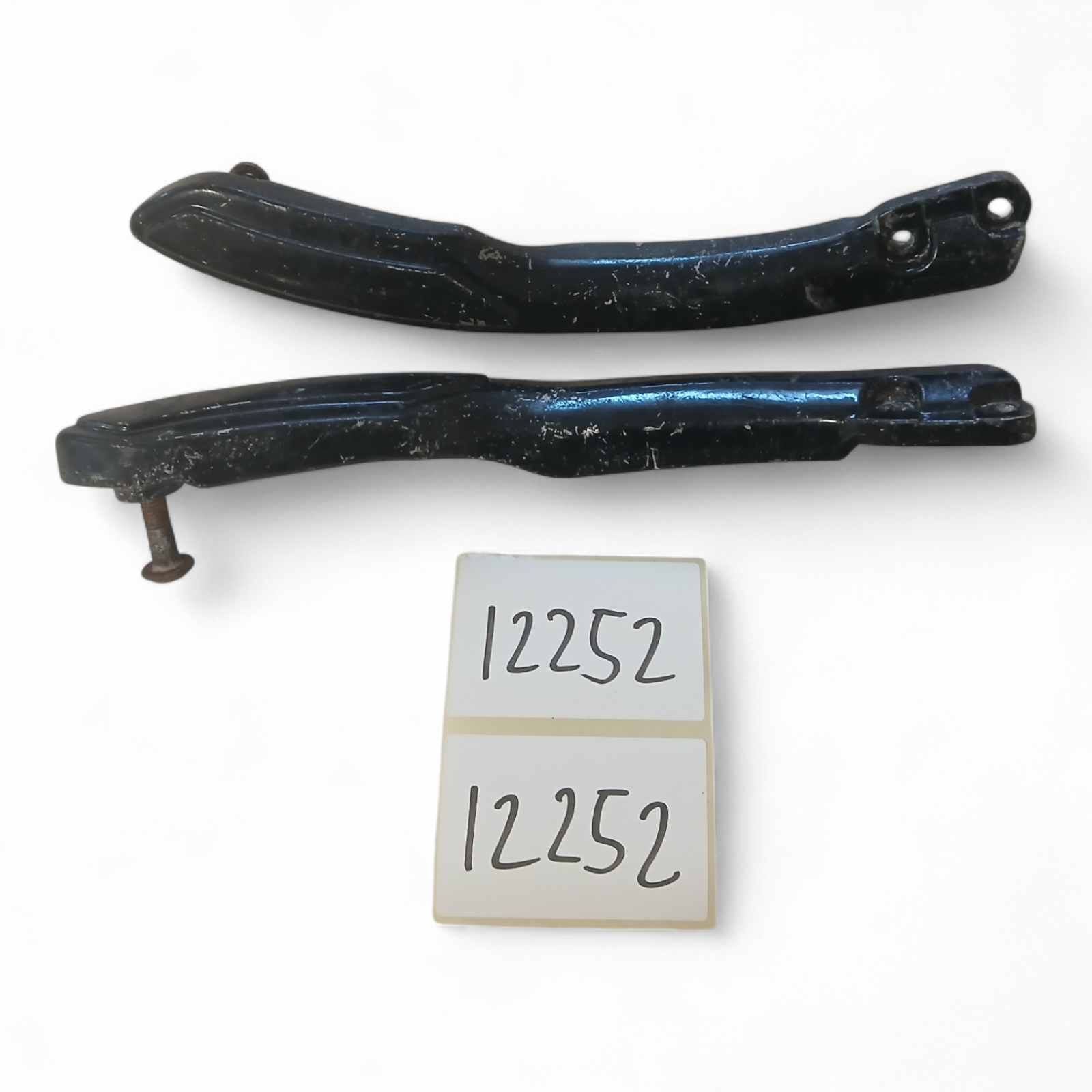 12252_2028129-Photoroom.png Yamaha XV1100/750 750-1100 1986-1988 Rear Passenger Grab Rails OEM - Image 1