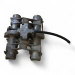 Suzuki GS550 550 1980 Valve Head Cover OEM - Image 4
