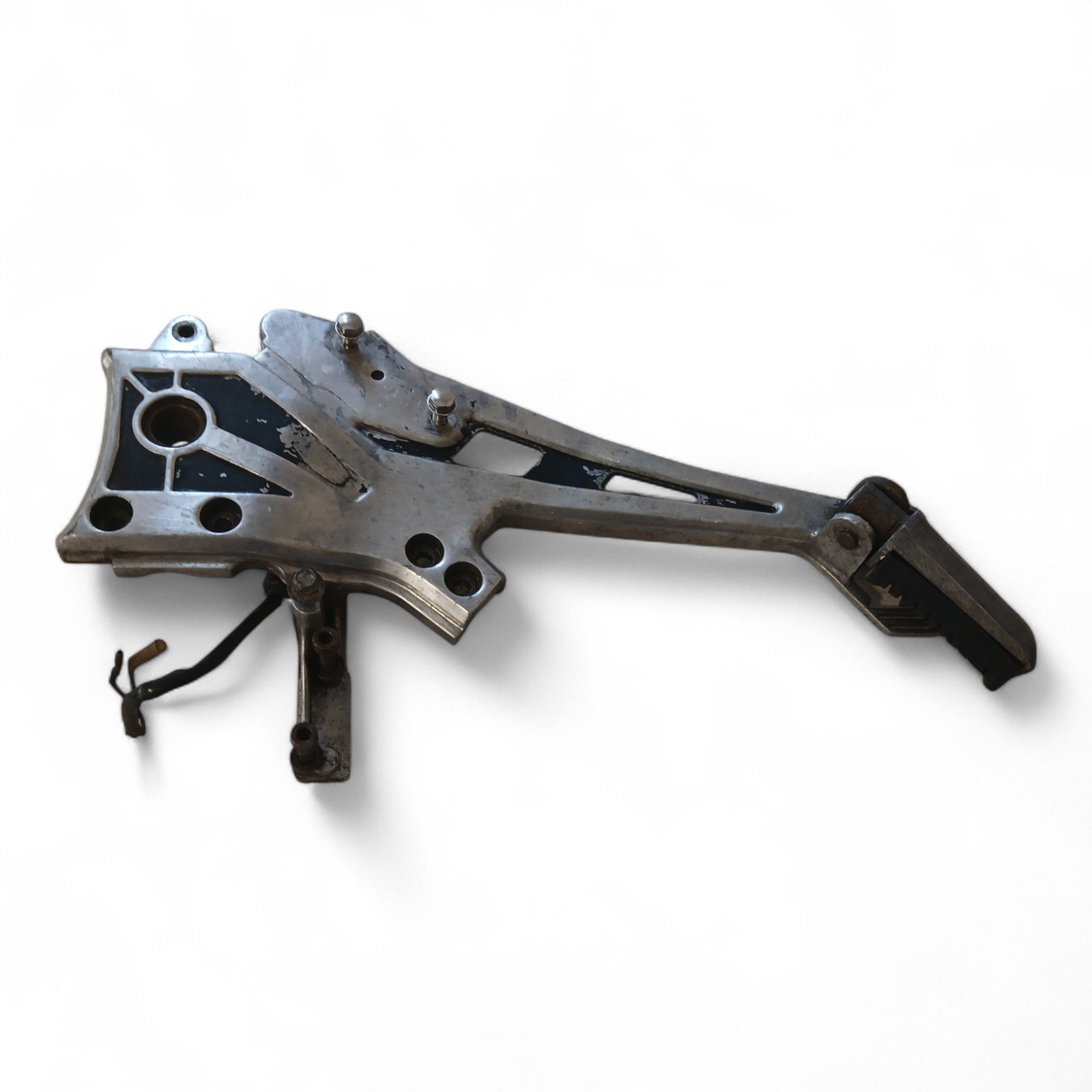 12539_2028129-Photoroom.jpg Kawasaki GPZ900R 900 1984-1993 Right Foot peg Bracket and Rear Foot Peg OEM - Image 1