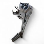 Kawasaki GPZ900R 900 1984-1993 Right Foot peg Bracket and Rear Foot Peg OEM - Image 2