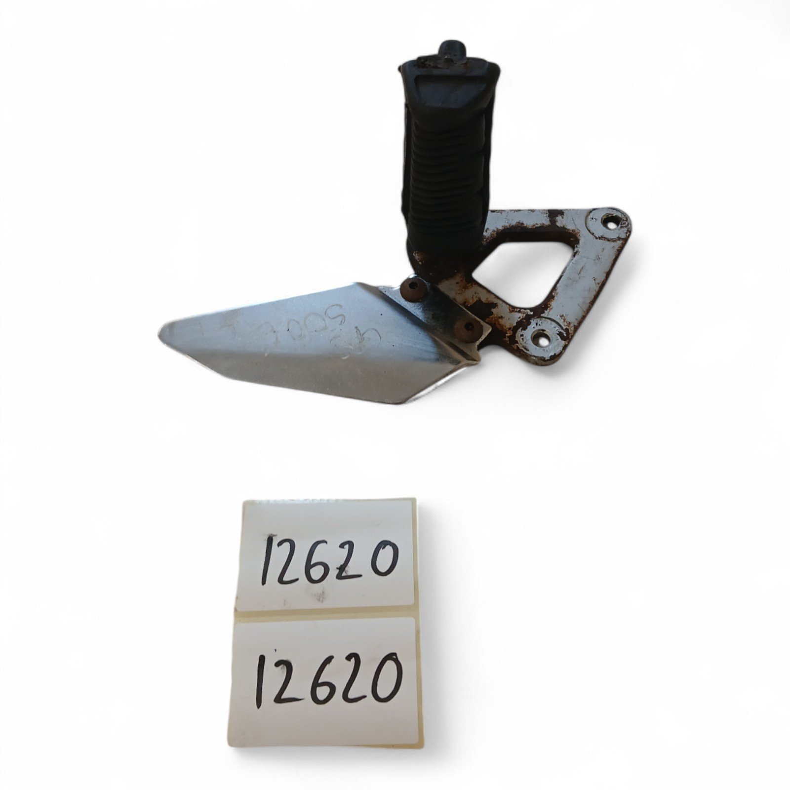 12620_2028129-Photoroom.jpg Suzuki GS500E 500 1989-2004 Left Foot Peg Footrest and Bracket Hanger OEM - Image 1