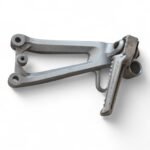 Honda CBR 600 F / Y 600 2000 Rear Right Foot Peg & Bracket OEM - Image 3