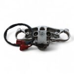 Yamaha FZR 600 600 1994 Top Yoke and Ignition Barrel OEM - Image 5