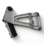 Suzuki GSX-R 1100 1100 1992 Rear Right Passenger Footpeg and Bracket OEM 97201 - Image 5