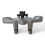 Yamaha XT 125 R 125 2003 Top Yoke and Handlebar Clamps OEM 107620 - Image 6