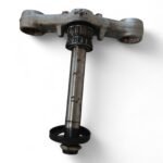 Yamaha XT 125 125 2003 Bottom Yoke OEM 115690 - Image 3