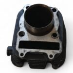 Yamaha XT 125 125 2003 Used Cylinder Head OEM - Image 6