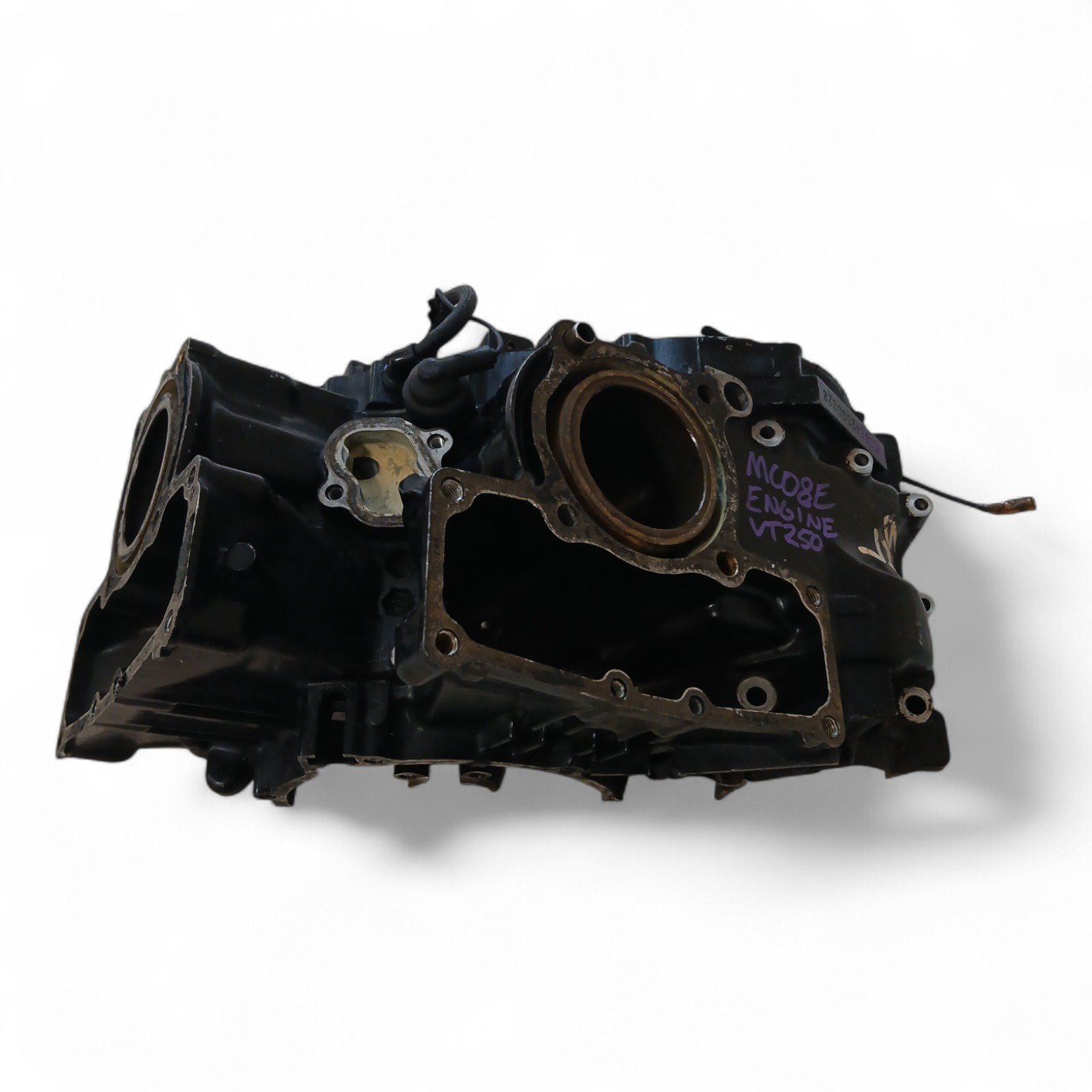 12959_2028129-Photoroom.jpg Honda VT 250 250 1984-1985 Engine Casing OEM MC08E - Image 1