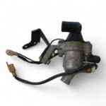 Suzuki GSX-R 750 W Series 750 1996 Thermostat Housing and Bracket OEM 40 - Image 5