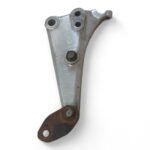 Honda CB 125 T 125 1977-1986 Right Foot Rest/Peg Bracket OEM 399-L - Image 2