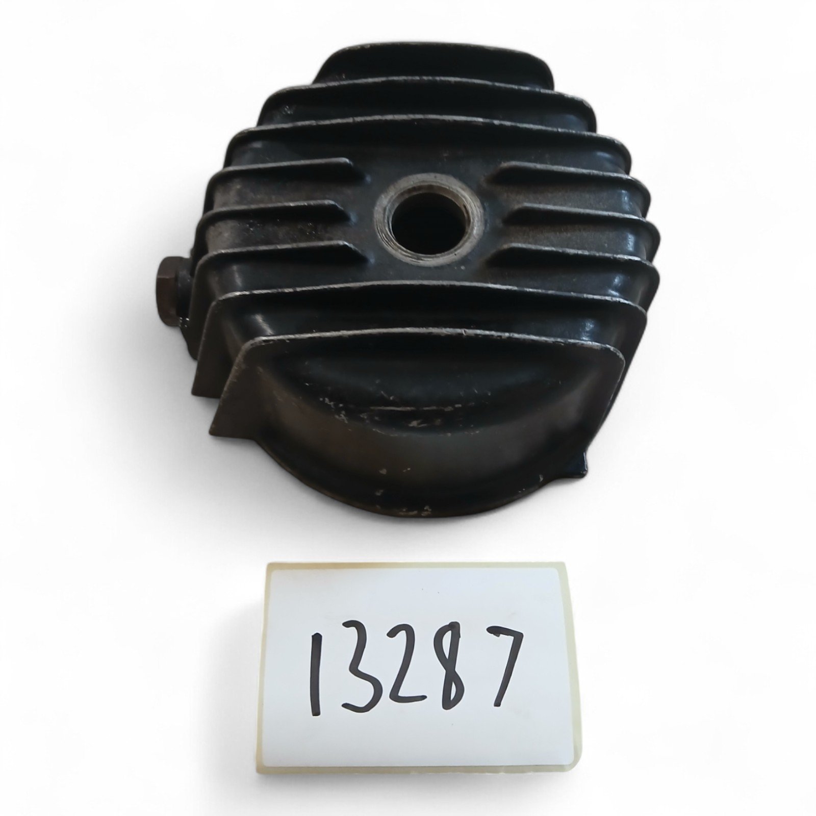 13287_2028129-Photoroom.jpg Yamaha XS 750 750 1977 Oil Filter Cover OEM OEM - Image 1