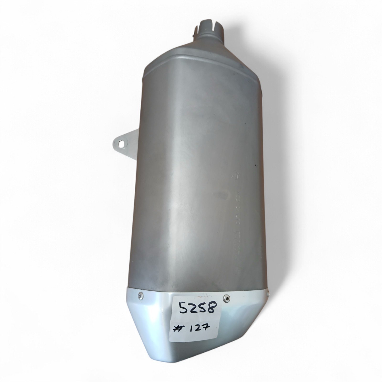 5258_2028129.jpg Suzuki GSXR1000 GSXR 1000 2017-2019 RH Standard silencer OEM 17KA - Image 1