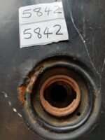 Suzuki GSX550 572cc 1983 Petrol Fuel Tank 18L Capacity OEM - Image 12
