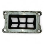 Suzuki RGV250 249cc 1991 Intake Reed Valve Block OEM - Image 5