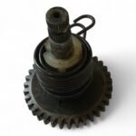 Suzuki RGV250 249cc 1991 Kick Start Shaft Spring Gears OEM - Image 7