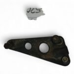 Honda CB125RS CB 125 RS 125cc 1982-85 Engine mount plates+bolts OEM - Image 2