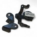 Honda CB125RS CB 125 RS 125cc 1982-85 Front horn+mount+rear indicator cheeks OEM - Image 2
