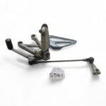 Honda CBR600F CBR 600 F 600cc 1999-2000 Left Footrest & Hanger+Gear Rod+Knuckle OEM - Image 5