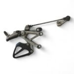 Honda CBR600F CBR 600 F 600cc 1999-2000 Left Footrest & Hanger+Gear Rod+Knuckle OEM - Image 6