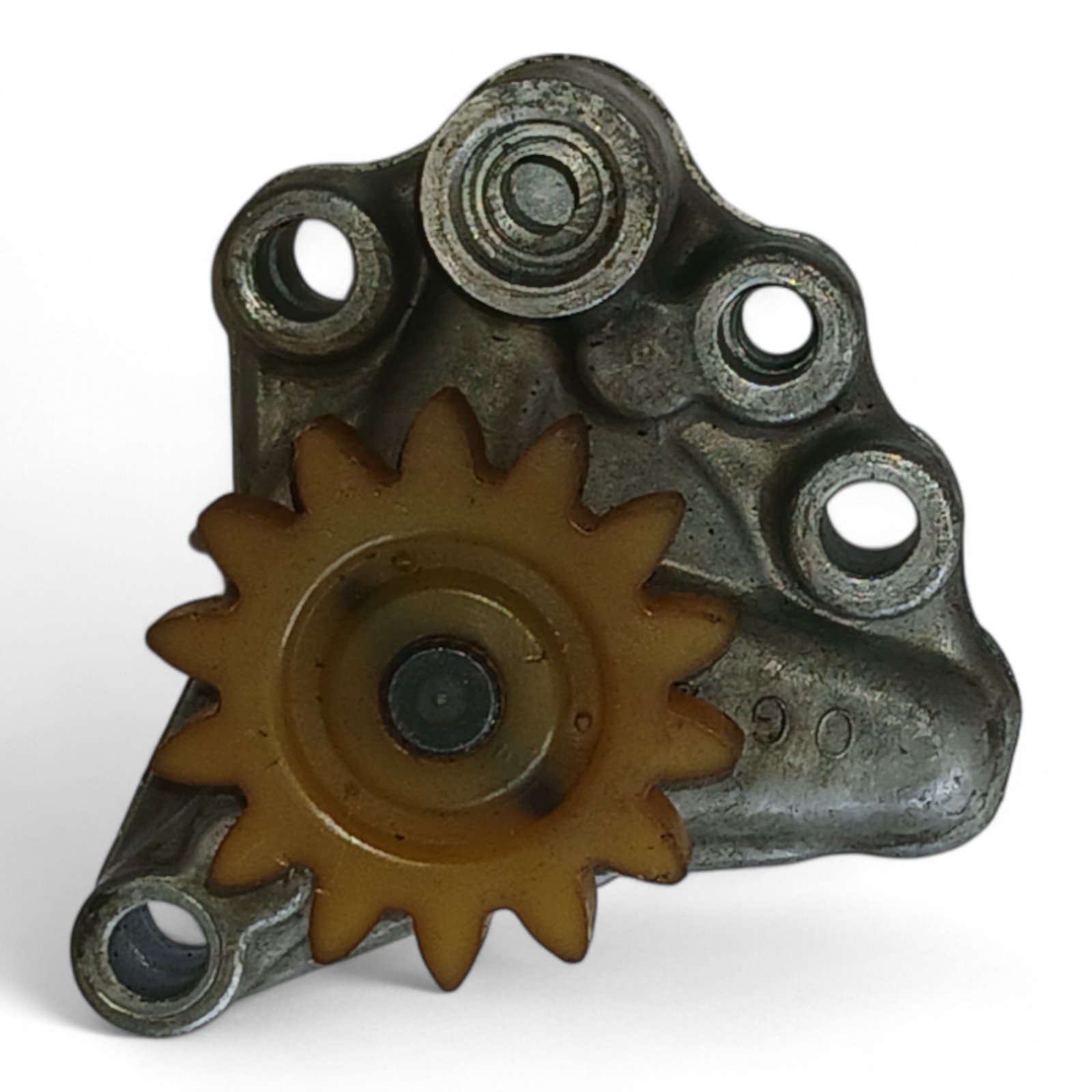 6824_2028129.jpg Yamaha DT125R DT 125 R 125cc 1980s Oil pump from the 80s OEM - Image 1