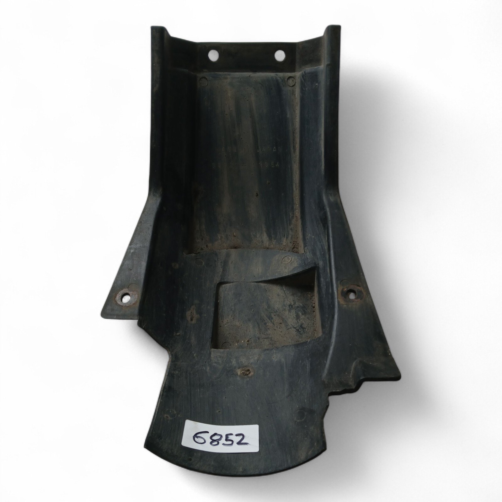 6852_2028129.jpg Kawasaki GPZ750 GPZ 750 1982 Rear Under Mudguard Fender OEM 35023-1106A - Image 1