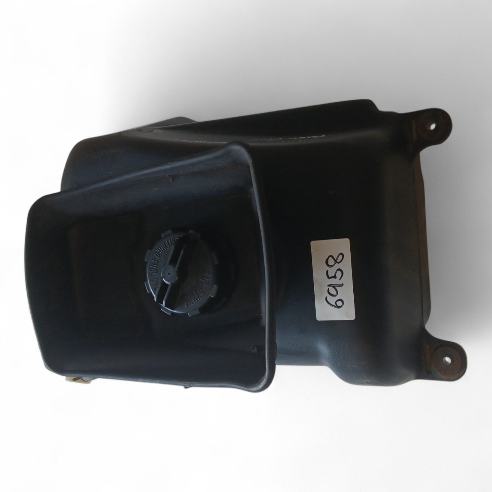 6958_2028129.jpg Suzuki Burgman 125 2003 Fuel Tank Cover and Cap OEM - Image 1