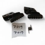 Aprilia RX 50 125 97-04 Pair of Front Footrests Good Shape # 42 OEM na - Image 2