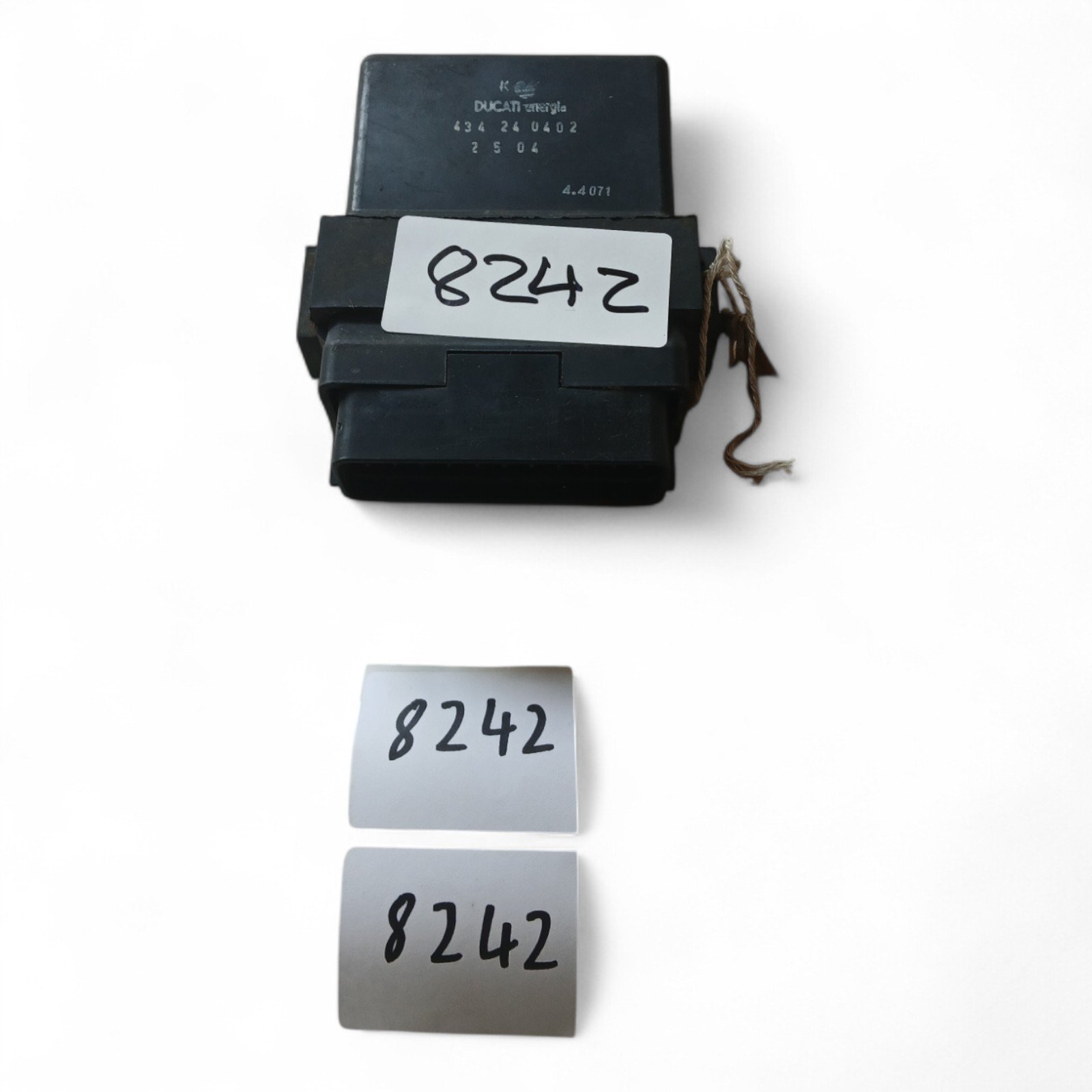 8242_2028129.jpg Honda SES DYLAN ECU CDI (made by Ducati) pin connector OEM 434-24-0402 22 - Image 1