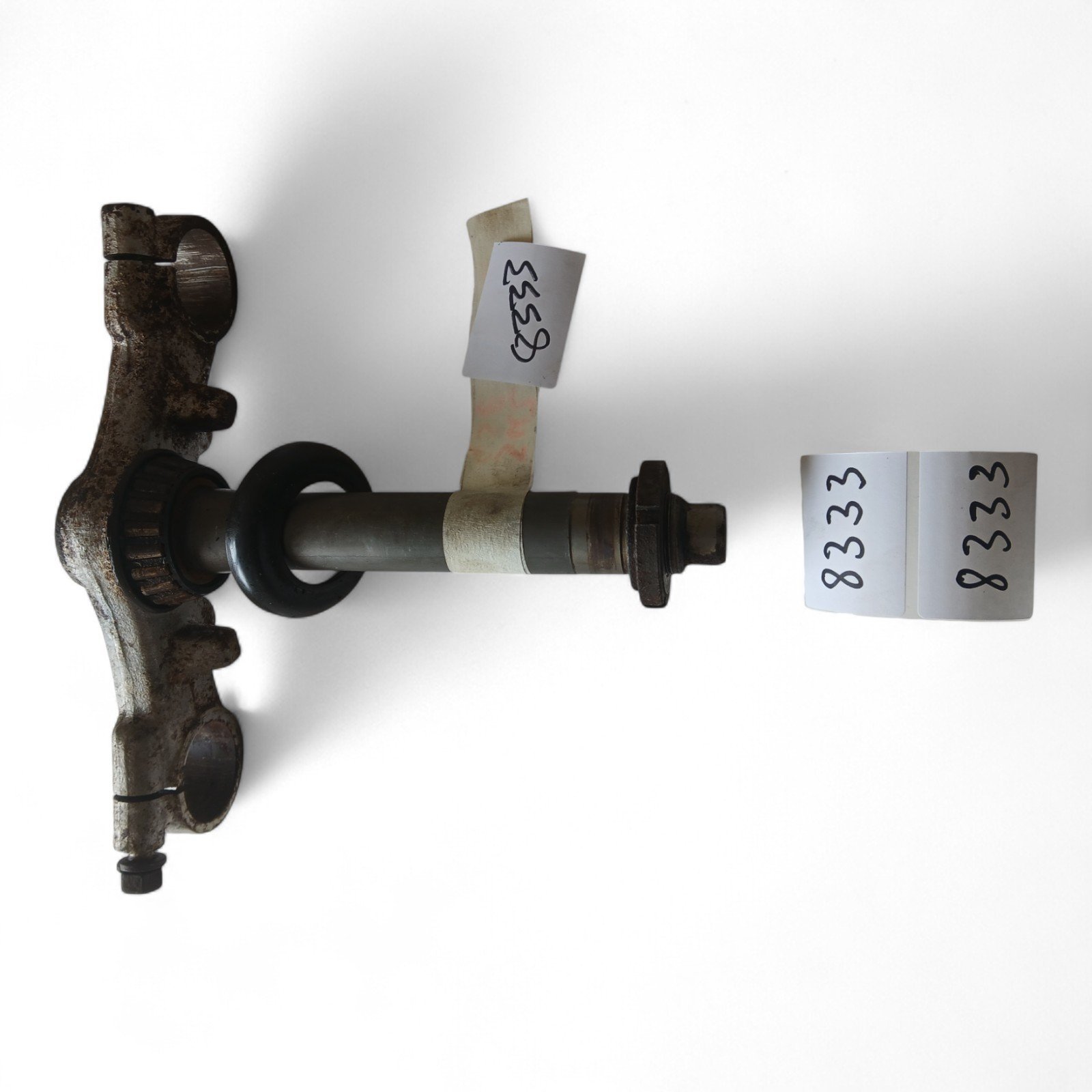 8333_2028129.jpg Suzuki GSE 500 1997 Bottom Yoke OEM - Image 1