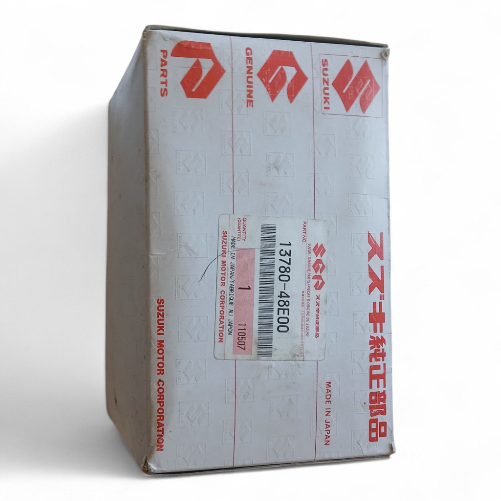 8423_2028129.jpg Suzuki VZ800 VZ 800 X V W K1 K2 1970-2002 Genuine Air Filter OEM 13780-48E00 NOS - Image 1