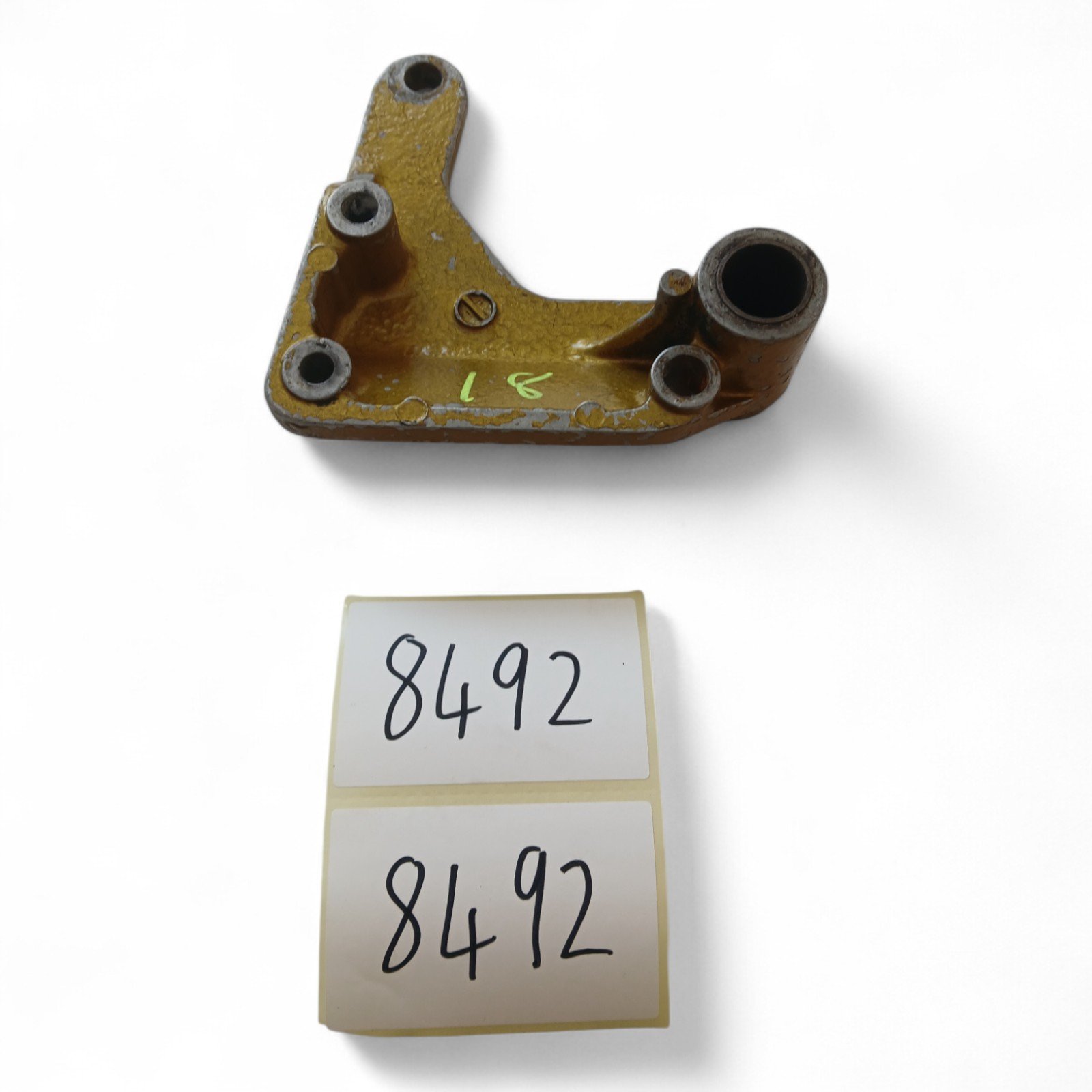 8492_2028129.jpg Honda CB750 CB 750 K series SOHC 750 1976-1978 Rear Calliper Carrier Footrest Footpeg Hanger Bracket OEM - Image 1