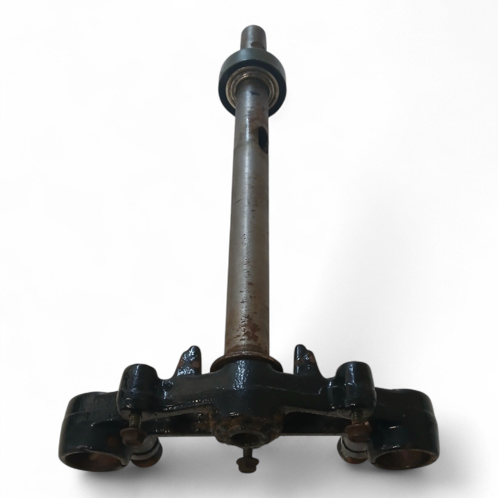 9373_2028129.jpg Generic Cracker Explorer 50 2006 Bottom Yoke OEM - Image 1