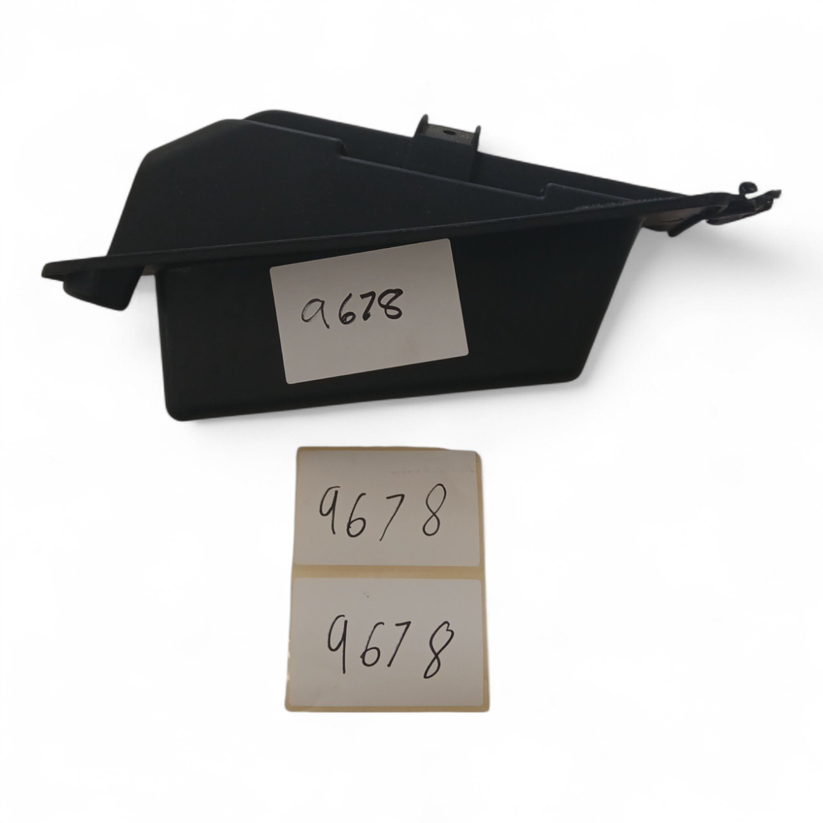 9678_2028129-1.jpg Honda Pantheon FES Rs 125 1998 Compartment Box OEM - Image 1