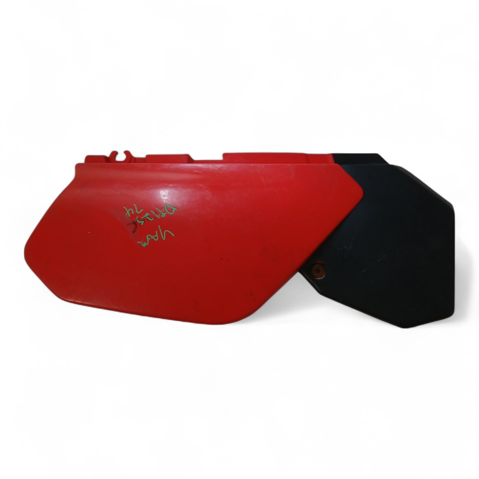 9904_2028129.jpg Yamaha DT125 125 1974 Right Hand Fairing Cover OEM 3BN-21721 - Image 1