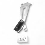 Yamaha YBR125 125 2011 Right-Hand Footrest Bracket & Footpeg OEM HW 1103 - Image 4
