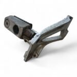 Kawasaki GTR1000 1000 1991 Rear Right-Hand Footrest & Bracket OEM 1294-R - Image 4