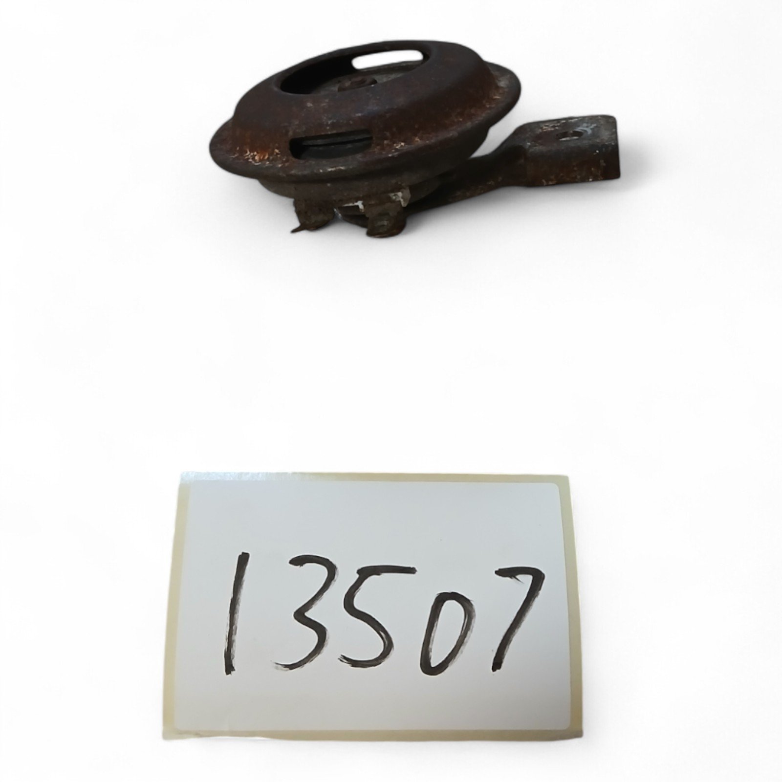 13507_2028129-Photoroom.jpg Yamaha DT 50 50 1989 Horn OEM - Image 1