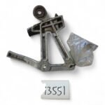 Yamaha FZS 600 Fazer 600 2002-2003 Right Foot Rest Pillion and Bracket OEM 5DM5 - Image 5
