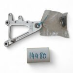 Aprilia SL1000 1000 1998-2003 Right Side Footpeg Bracket / Footrest Mount OEM 103941 - Image 4
