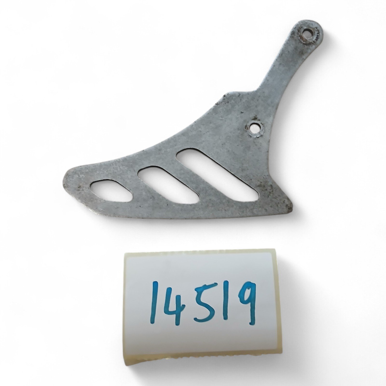 14519_2028129-Photoroom.jpg Triumph Speed triple 955 1997 Rear Tail Chain Guard / Chain Fin OEM - Image 1